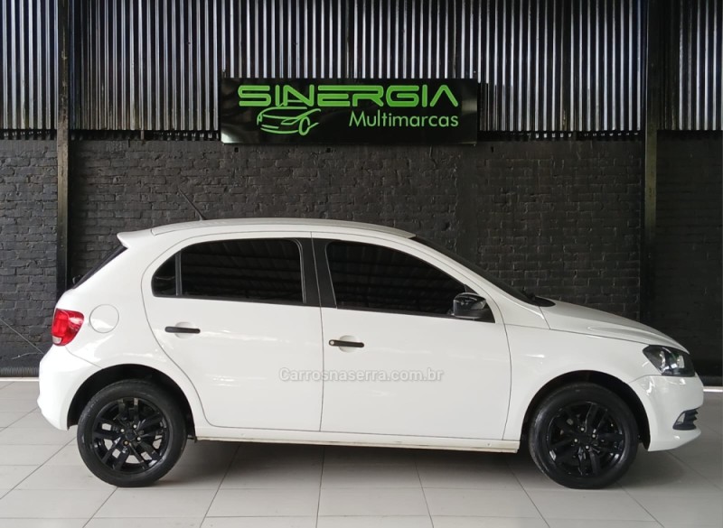 GOL 1.0 8V I-TRED FLEX 4P MANUAL - 2016 - CAXIAS DO SUL