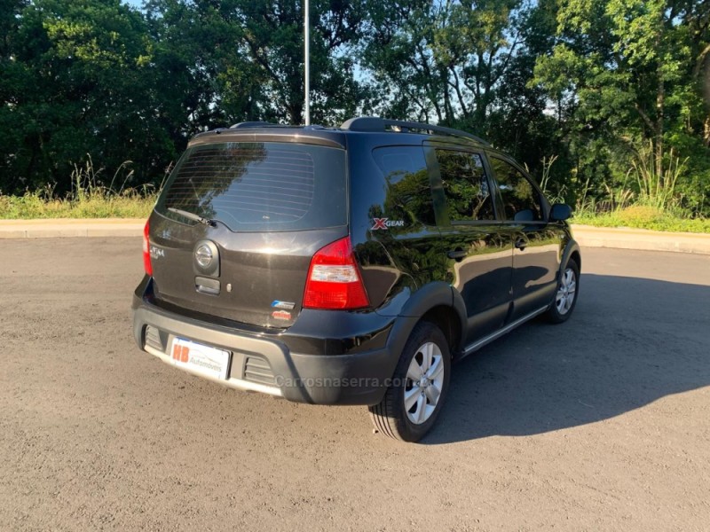 LIVINA 1.6 X-GEAR 16V FLEX 4P MANUAL - 2010 - NOVA PETRóPOLIS