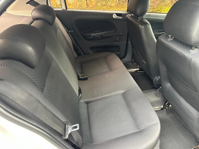 GOL 1.0 MI TRENDLINE 8V FLEX 4P MANUAL - 2016 - CAXIAS DO SUL