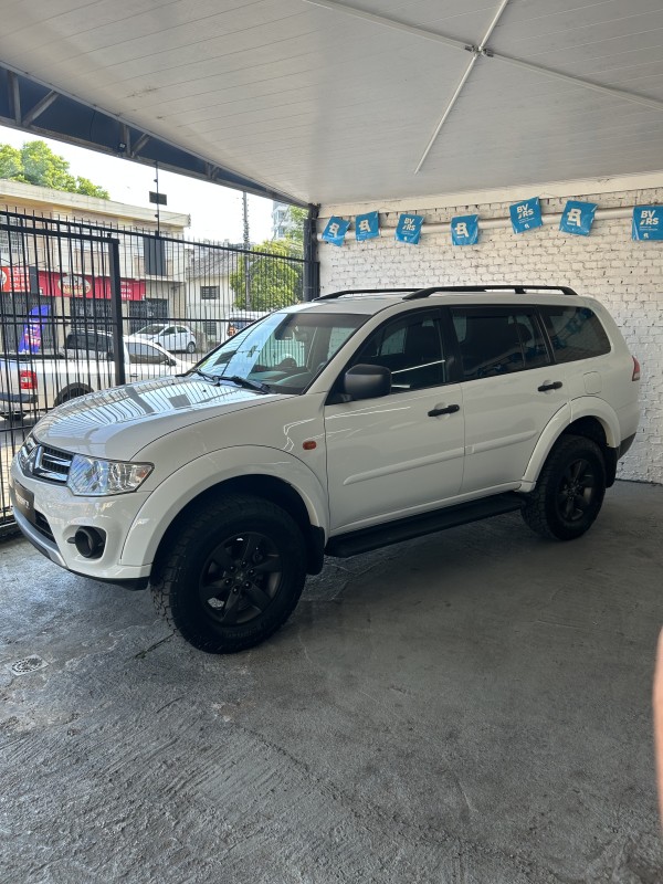 PAJERO DAKAR 3.2 4X4 16V TURBO INTERCOOLER DIESEL 4P AUTOMÁTICO - 2015 - CAXIAS DO SUL
