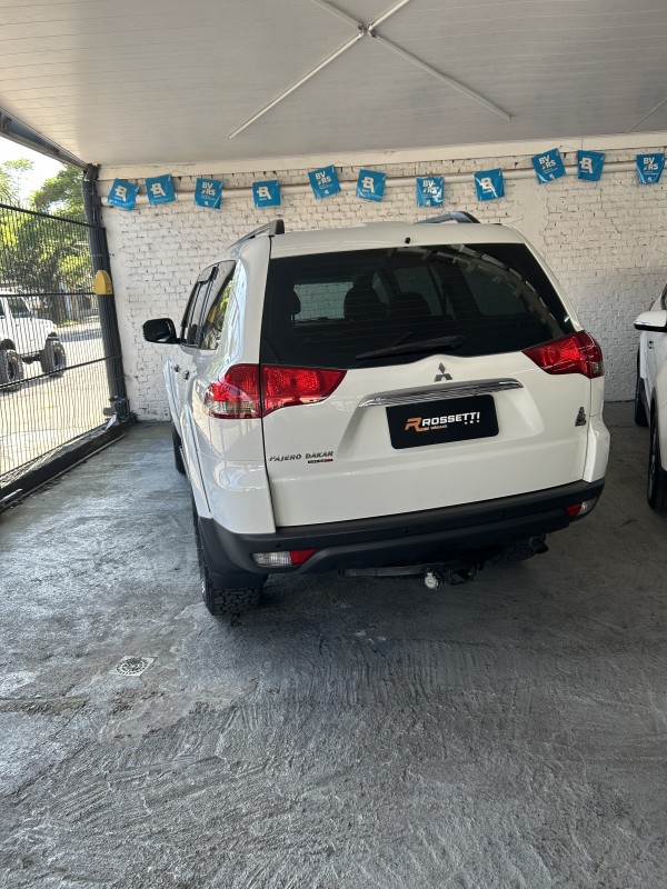 PAJERO DAKAR 3.2 4X4 16V TURBO INTERCOOLER DIESEL 4P AUTOMÁTICO - 2015 - CAXIAS DO SUL