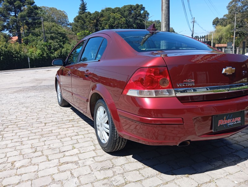 VECTRA 2.0 MPFI ELEGANCE 8V 140CV FLEX 4P MANUAL - 2011 - CAXIAS DO SUL
