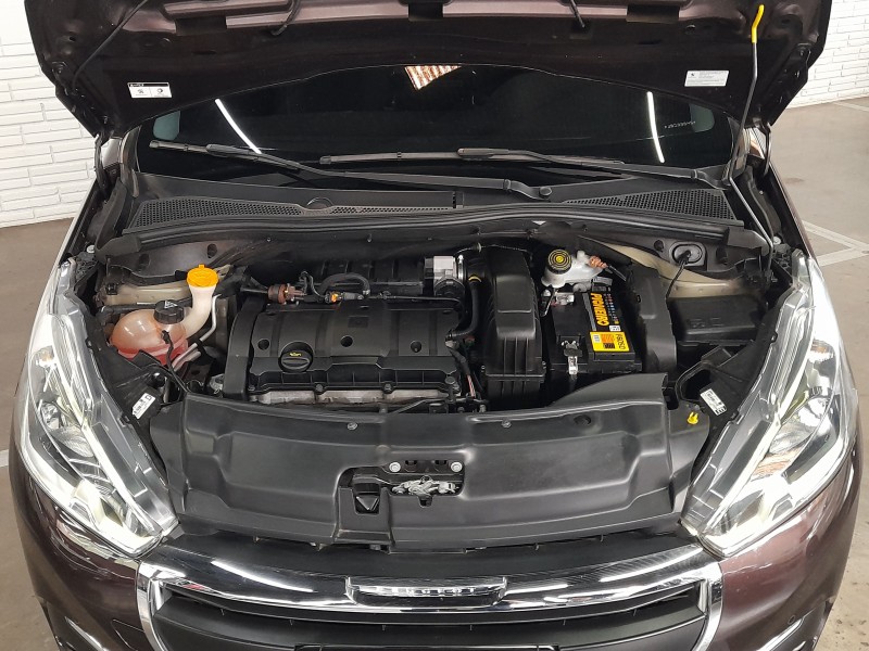 208 1.6 URBANTECH 16V FLEX 4P AUTOMÁTICO - 2018 - ERECHIM