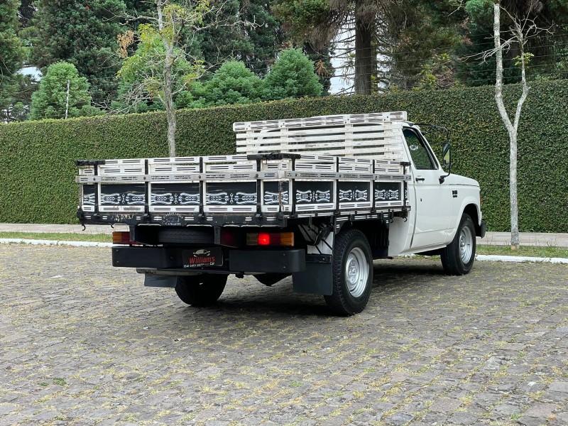 D20 4.0 CUSTOM S CS 8V DIESEL 2P MANUAL - 1989 - FARROUPILHA