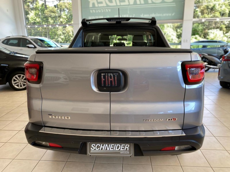 TORO 2.0 16V TURBO DIESEL FREEDOM 4WD AT9 AUTOMÁTICO - 2021 - NOVA PETRóPOLIS