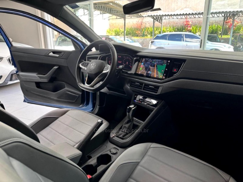 VIRTUS 1.0 200 TSI HIGHLINE AUTOMÁTICO - 2024 - PORTO ALEGRE