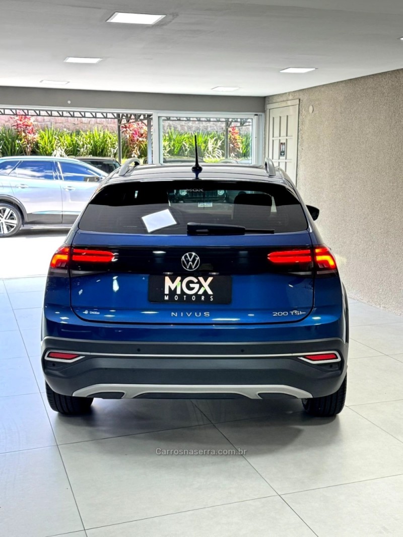 VIRTUS 1.0 200 TSI HIGHLINE AUTOMÁTICO - 2024 - PORTO ALEGRE