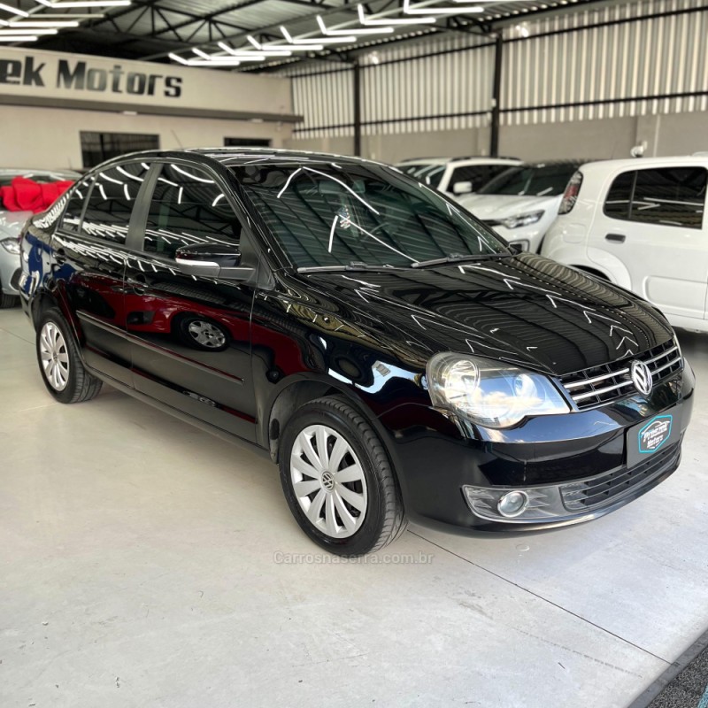 POLO SEDAN 1.6 MI COMFORTLINE 8V FLEX 4P MANUAL - 2012 - CANOAS