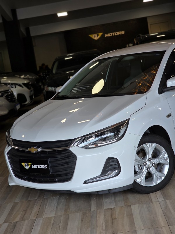ONIX 1.0	PREMIER II PLUS 12V TURBO FLEX 4P AUTOMÁTICO - 2020 - CAXIAS DO SUL
