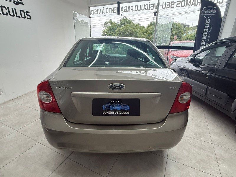 FOCUS 2.0 GLX SEDAN 16V GASOLINA 4P MANUAL - 2009 - BENTO GONçALVES