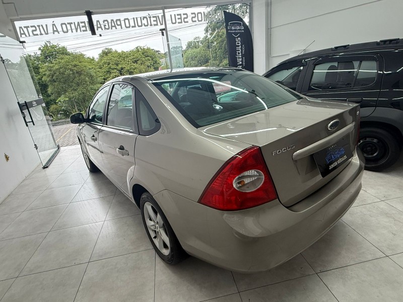 FOCUS 2.0 GLX SEDAN 16V GASOLINA 4P MANUAL - 2009 - BENTO GONçALVES