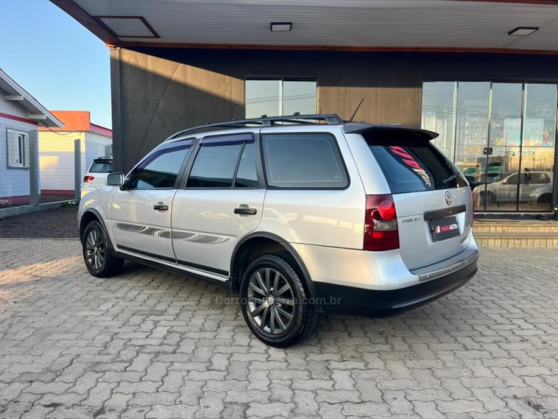 PARATI 1.6 MI SURF 8V FLEX 4P MANUAL G.IV - 2011 - TORRES