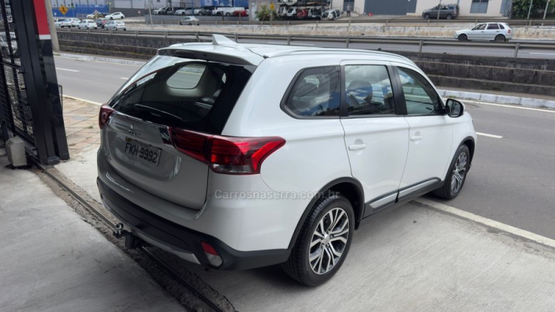 OUTLANDER 2.0 16V GASOLINA 4P AUTOMÁTICO - 2017 - CAXIAS DO SUL