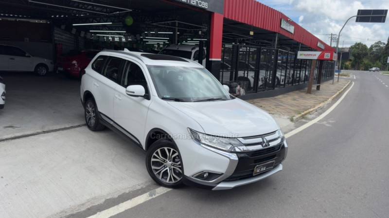 outlander 2.0 16v gasolina 4p automatico 2017 caxias do sul