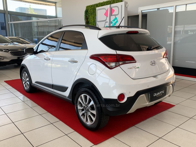 HB20 1.6 PREMIUM 16V FLEX 4P AUTOMÁTICO - 2017 - PORTO ALEGRE