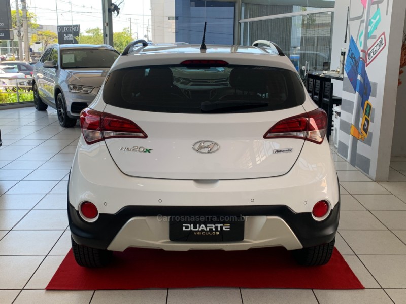 HB20 1.6 PREMIUM 16V FLEX 4P AUTOMÁTICO - 2017 - PORTO ALEGRE