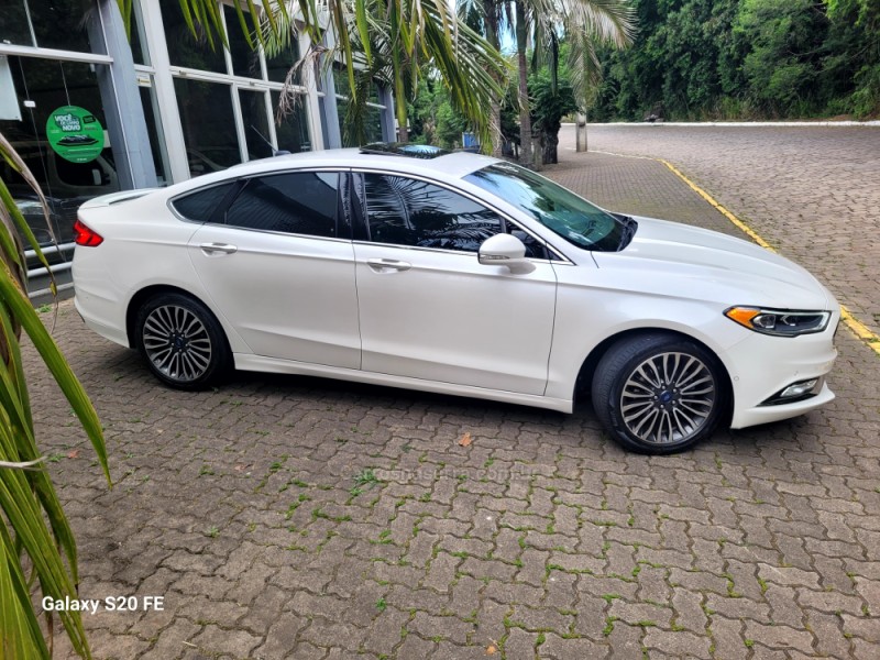 FUSION 2.0 TITANIUM GTDI ECOBOOST AWD AUTOMÁTICO - 2018 - NOVA PRATA