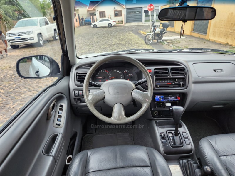 GRAND VITARA 1.6 4X4 16V GASOLINA 2P AUTOMÁTICO - 2000 - MONTENEGRO