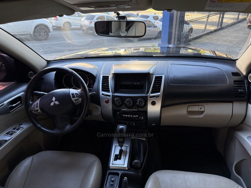 PAJERO DAKAR 3.2 HPE 4X4 7 LUGARES 16V TURBO INTERCOOLER DIESEL 4P AUTOMÁTICO - 2010 - CAXIAS DO SUL