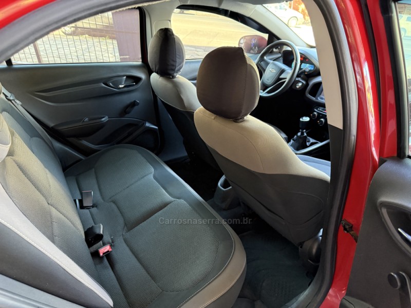 PRISMA 1.0 MPFI LT 8V FLEX 4P MANUAL - 2014 - CAXIAS DO SUL