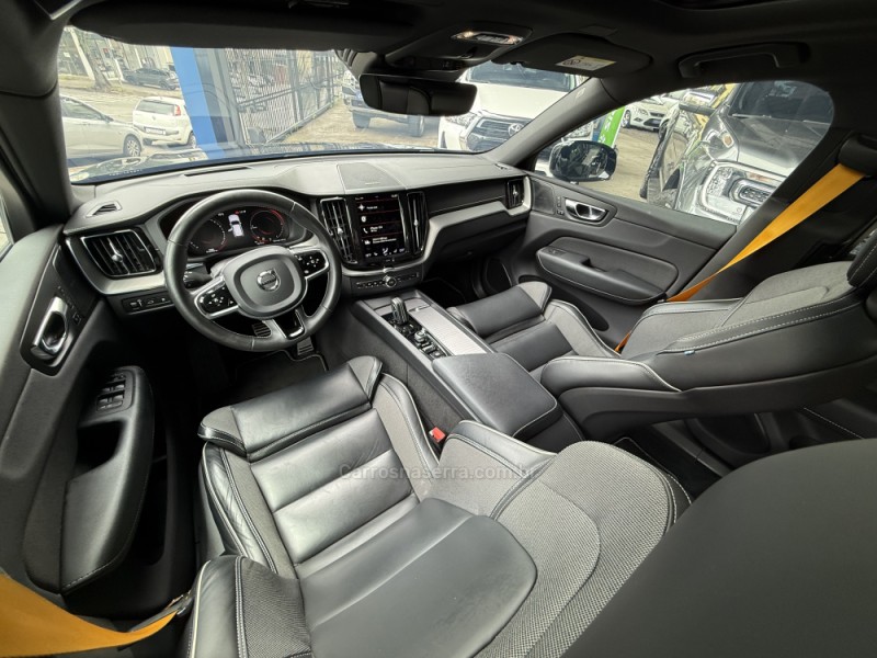 XC60 2.0 T8 POLESTAR ENGINEERED HÍBRIDO 4P AUTOMÁTICO - 2021 - CAXIAS DO SUL