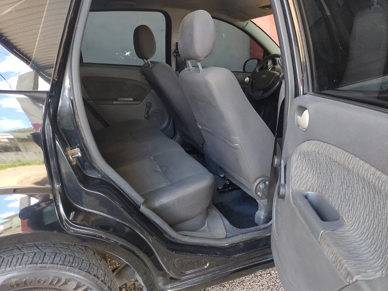 FIESTA 1.6 MPI CLASS SEDAN 8V FLEX 4P MANUAL - 2006 - CAXIAS DO SUL