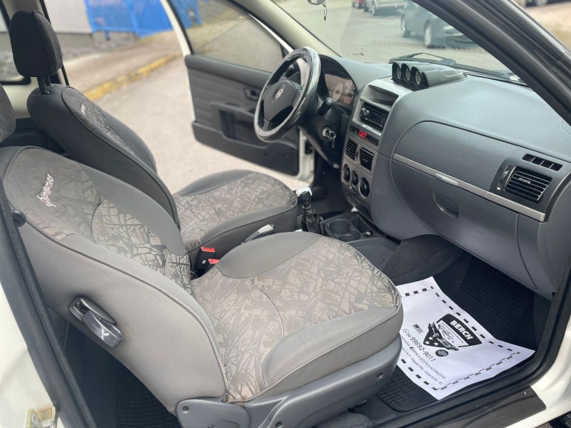 STRADA 1.8 MPI ADVENTURE CD 8V FLEX 2P MANUAL - 2010 - CAXIAS DO SUL