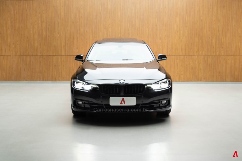 320I 2.0 SPORT PLUS 16V TURBO FLEX 4P AUTOMÁTICO - 2018 - GARIBALDI