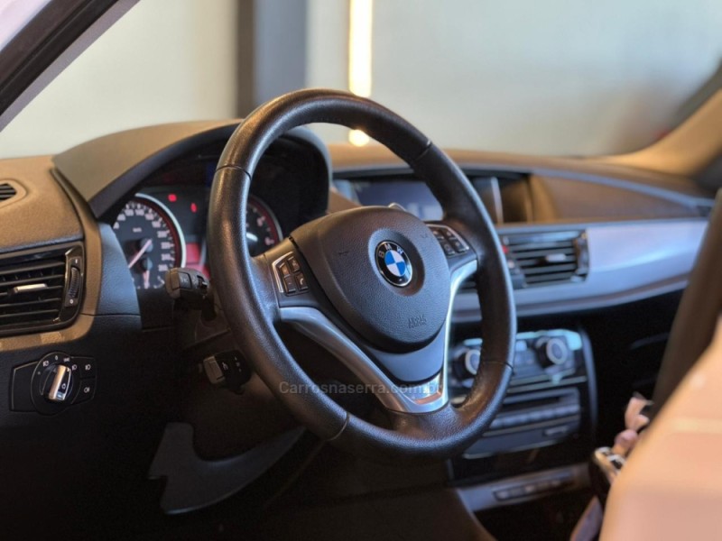 X1 2.0 20I 4X2 16V GASOLINA 4P AUTOMÁTICO - 2015 - CAXIAS DO SUL