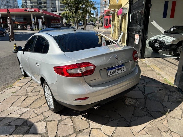 FLUENCE 2.0 DYNAMIQUE PLUS 16V FLEX 4P AUTOMÁTICO - 2016 - CAXIAS DO SUL