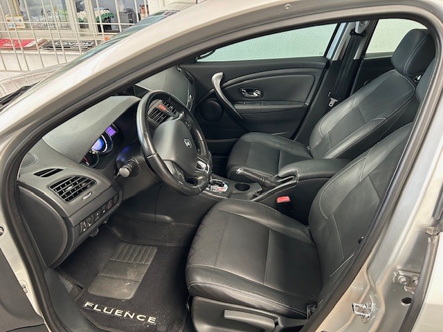 FLUENCE 2.0 DYNAMIQUE PLUS 16V FLEX 4P AUTOMÁTICO - 2016 - CAXIAS DO SUL