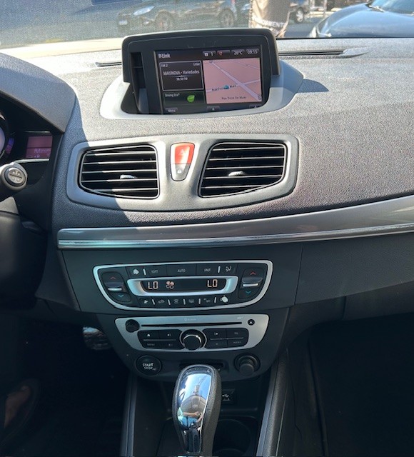 FLUENCE 2.0 DYNAMIQUE PLUS 16V FLEX 4P AUTOMÁTICO - 2016 - CAXIAS DO SUL