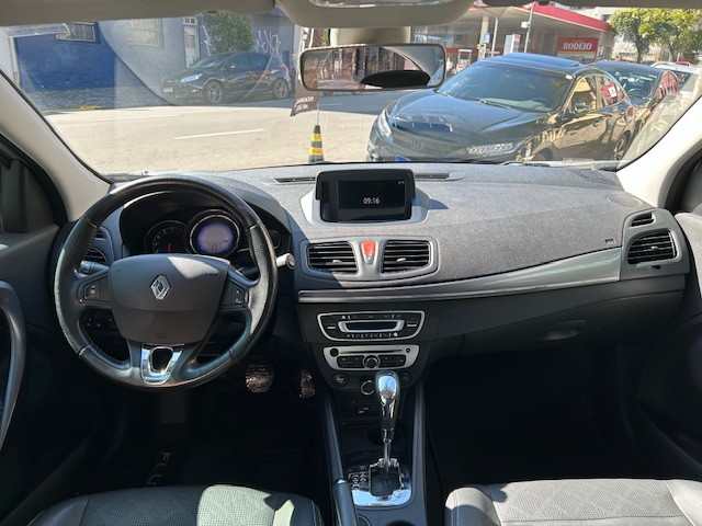 FLUENCE 2.0 DYNAMIQUE PLUS 16V FLEX 4P AUTOMÁTICO - 2016 - CAXIAS DO SUL