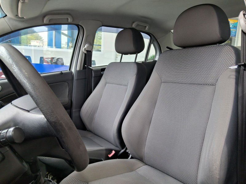 VOYAGE 1.6 MI 8V FLEX 4P MANUAL - 2013 - SãO SEBASTIãO DO CAí