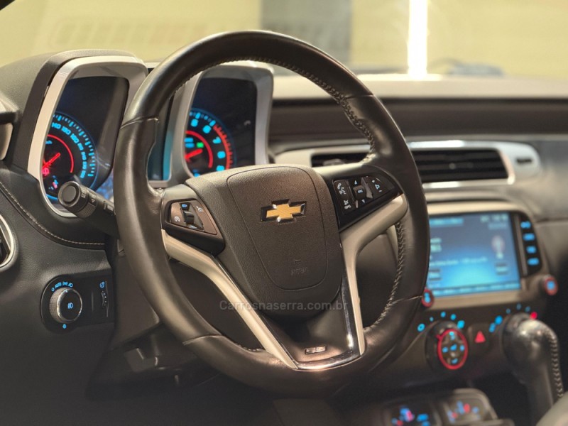 CAMARO 6.2 SS COUPÉ V8 GASOLINA 2P AUTOMÁTICO - 2013 - CAXIAS DO SUL