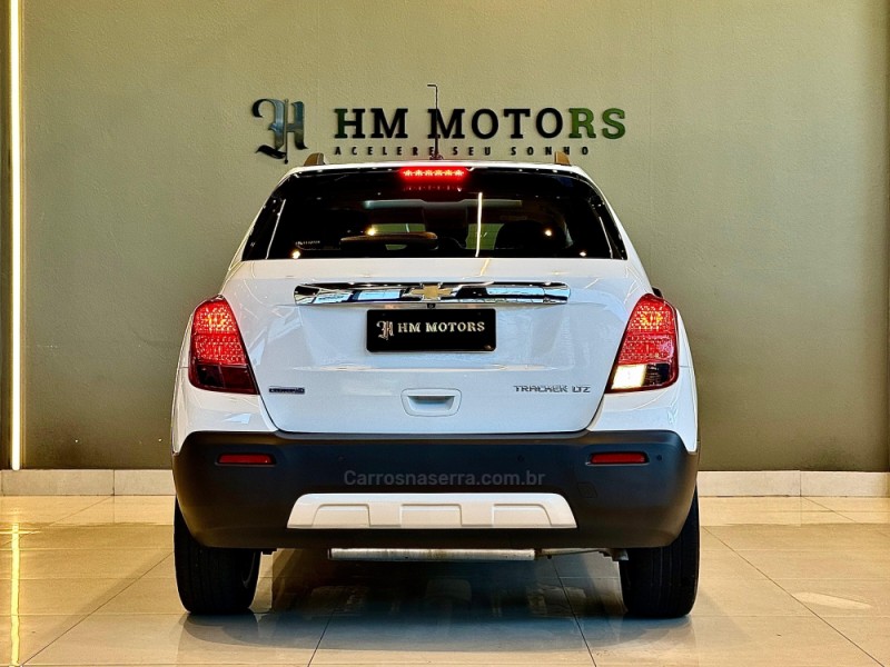 TRACKER 1.8 MPFI LTZ 4X2 16V FLEX 4P AUTOMÁTICO - 2015 - CAXIAS DO SUL