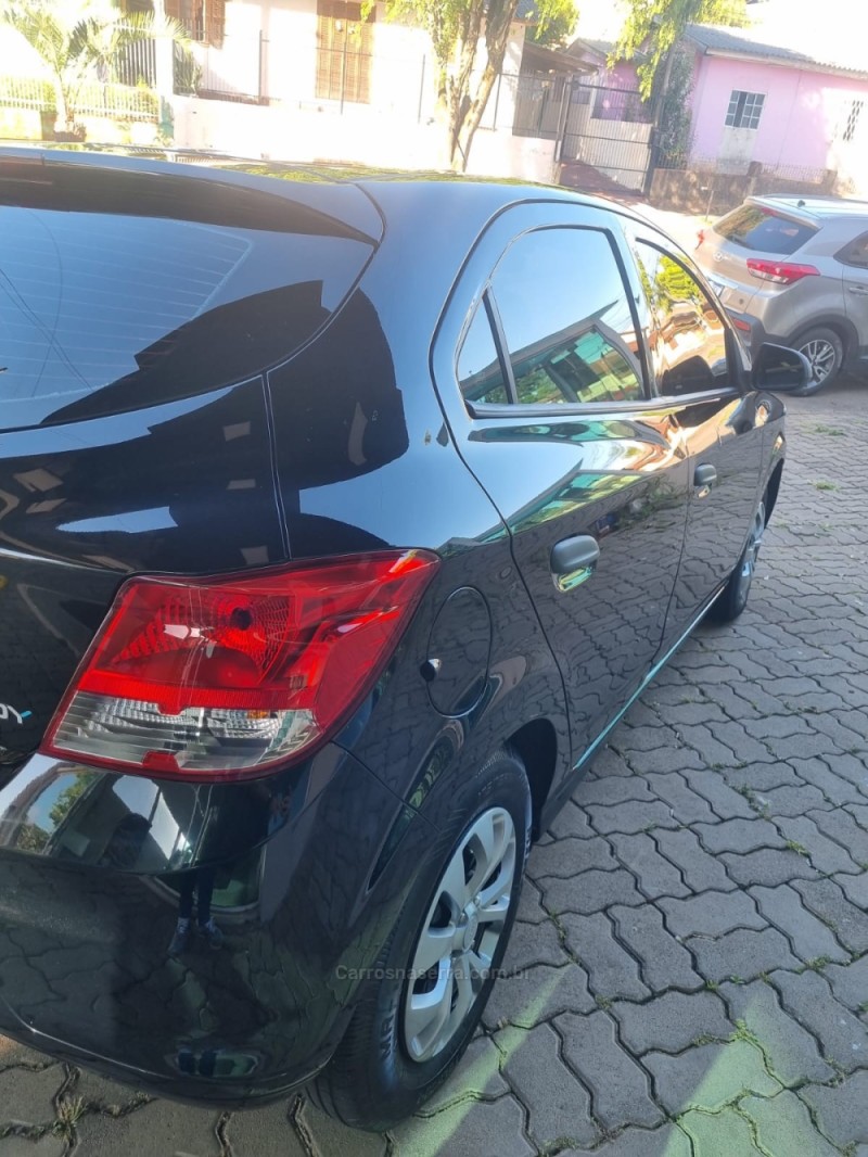 ONIX 1.0 JOY HATCH 8VFLEX 4P MANUAL - 2018 - PASSO FUNDO