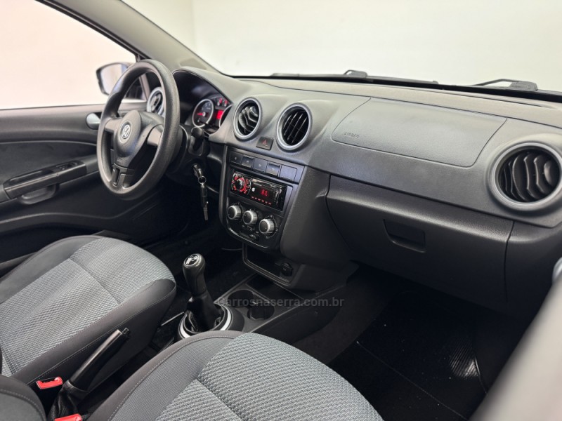 GOL 1.6 MI POWER 8V FLEX 4P MANUAL G.V - 2013 - CARLOS BARBOSA