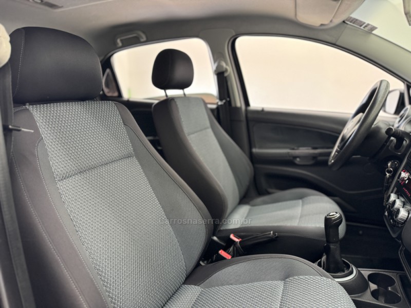 GOL 1.6 MI POWER 8V FLEX 4P MANUAL G.V - 2013 - CARLOS BARBOSA