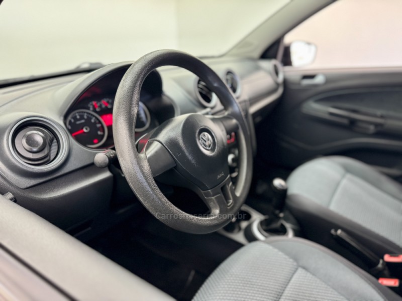 GOL 1.6 MI POWER 8V FLEX 4P MANUAL G.V - 2013 - CARLOS BARBOSA