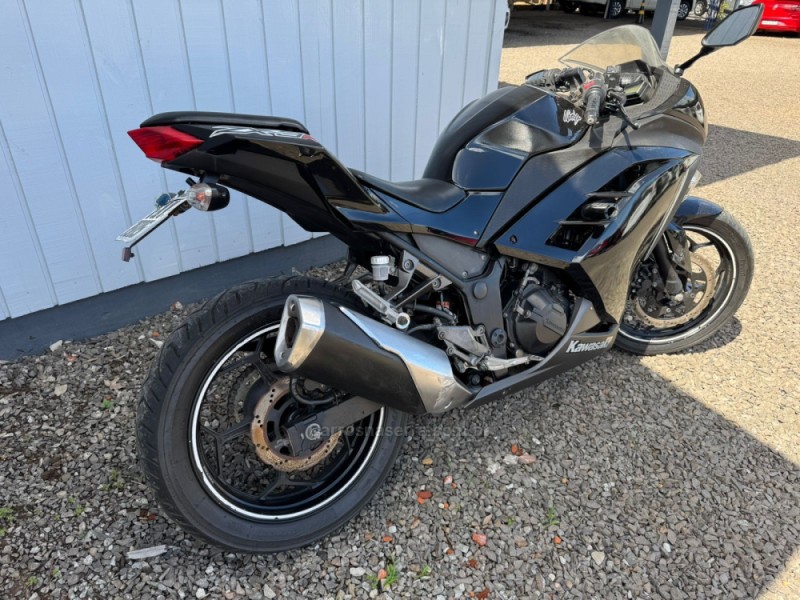 NINJA 300  - 2013 - IGREJINHA