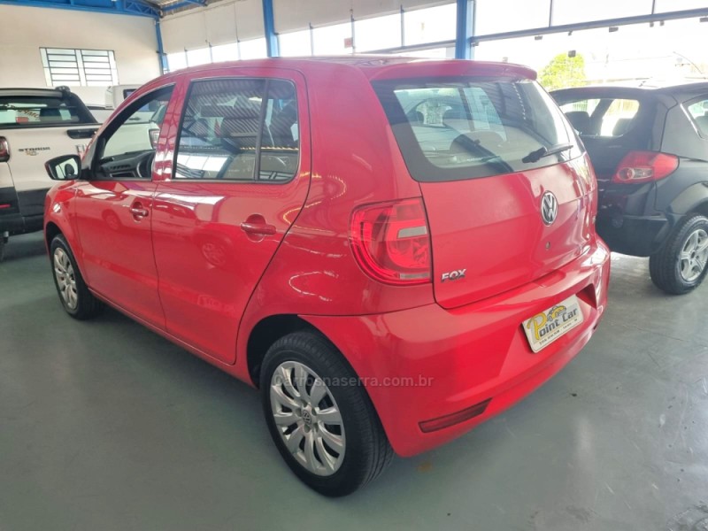 FOX 1.6 MI 8V FLEX 4P MANUAL - 2014 - VACARIA