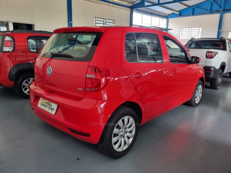 FOX 1.6 MI 8V FLEX 4P MANUAL - 2014 - VACARIA