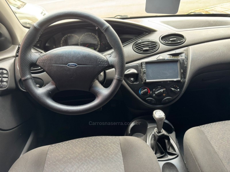 FOCUS 1.6 GL 8V FLEX 4P MANUAL - 2008 - GARIBALDI