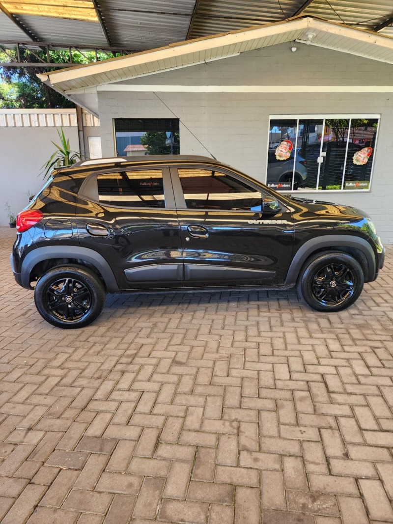 KWID 1.0 12V OUTSIDER FLEX 4P MANUAL - 2020 - CAXIAS DO SUL