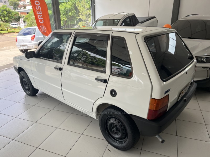 UNO 1.0 MPI MILLE FIRE 8V FLEX 4P MANUAL - 2004 - SANANDUVA