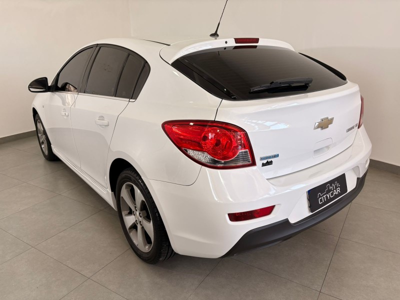 CRUZE 1.8 LT SPORT6 16V FLEX 4P AUTOMÁTICO - 2014 - FARROUPILHA