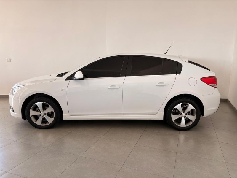 CRUZE 1.8 LT SPORT6 16V FLEX 4P AUTOMÁTICO - 2014 - FARROUPILHA