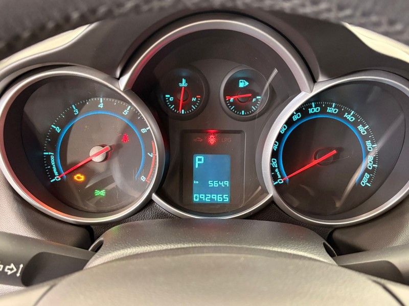 CRUZE 1.8 LT SPORT6 16V FLEX 4P AUTOMÁTICO - 2014 - FARROUPILHA