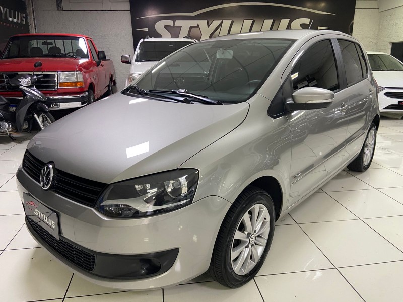 fox 1.6 mi itrend 8v flex 4p manual 2013 estancia velha